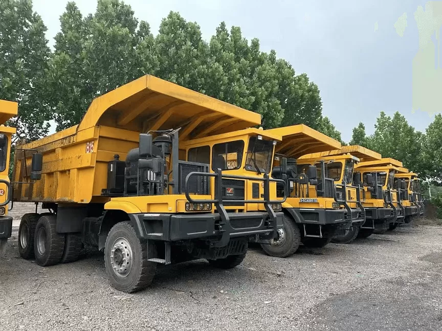Mining Dump Truck